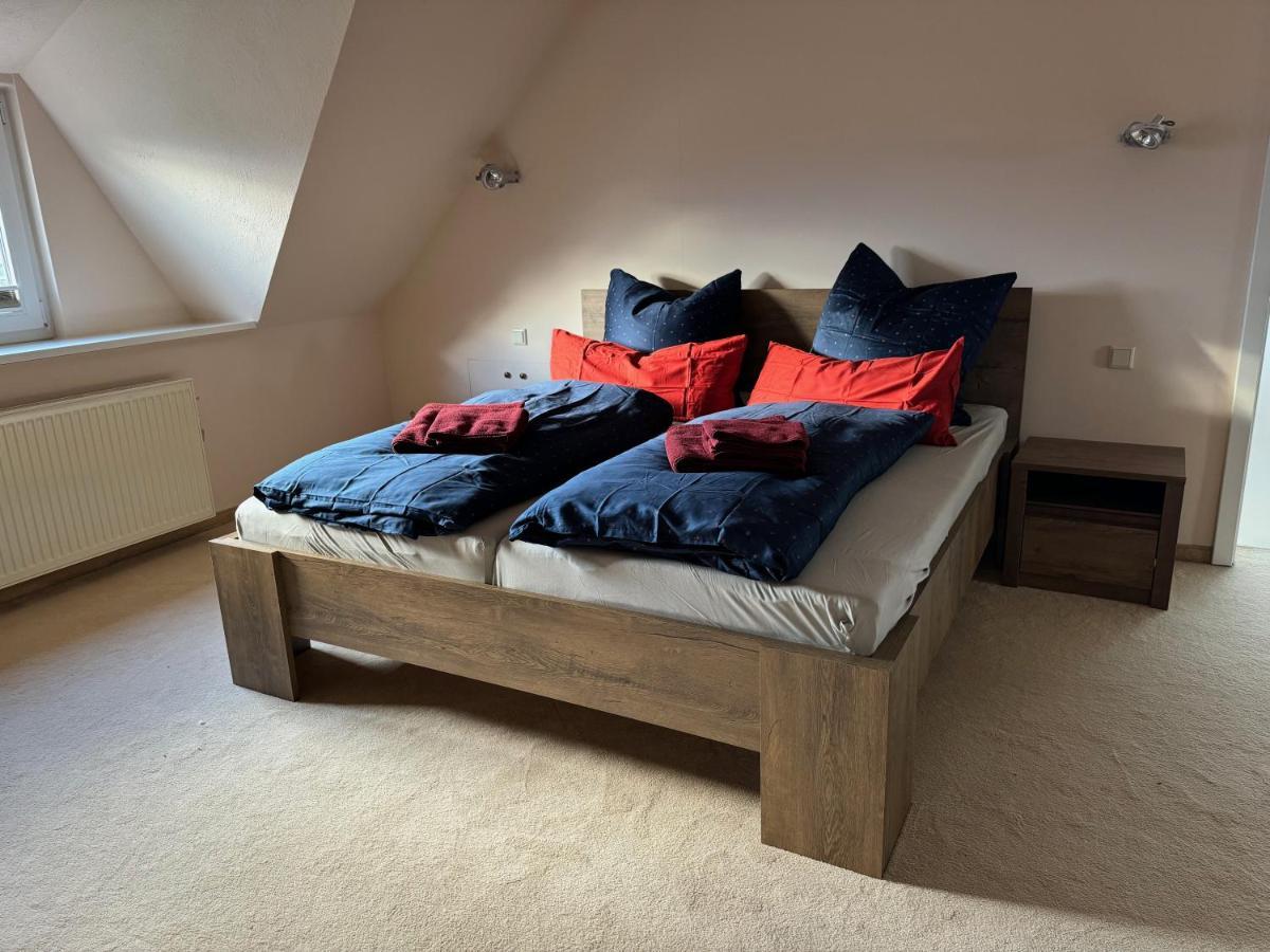 205 Qm "Traumtor" Mit Sauna, Whirlpool, Kamin Und 3 Terrassen Mit Blick In Die Boehmisch Saechsische Schweiz Дрезден Екстер'єр фото